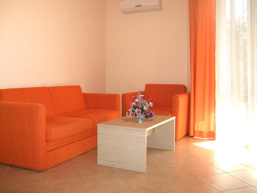 Royal Sun Aparthotel Sunny Beach Buitenkant foto