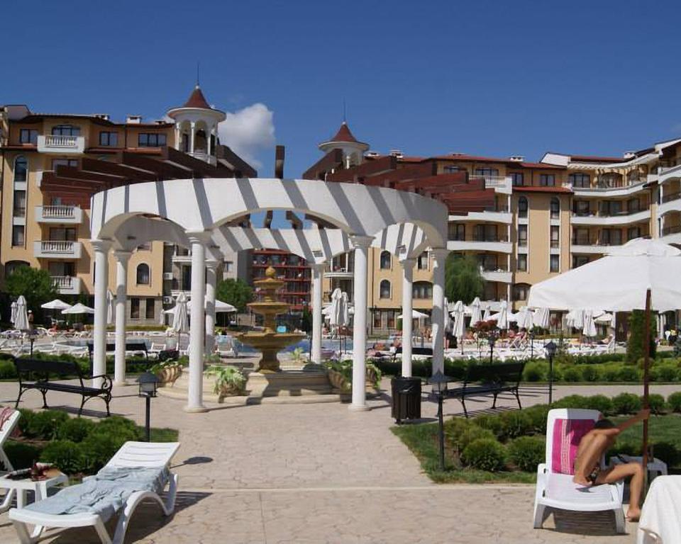 Royal Sun Aparthotel Sunny Beach Buitenkant foto