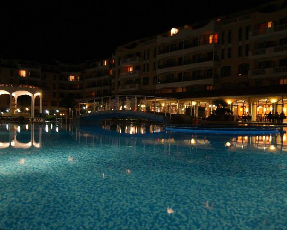 Royal Sun Aparthotel Sunny Beach Buitenkant foto