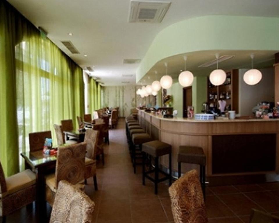 Royal Sun Aparthotel Sunny Beach Buitenkant foto